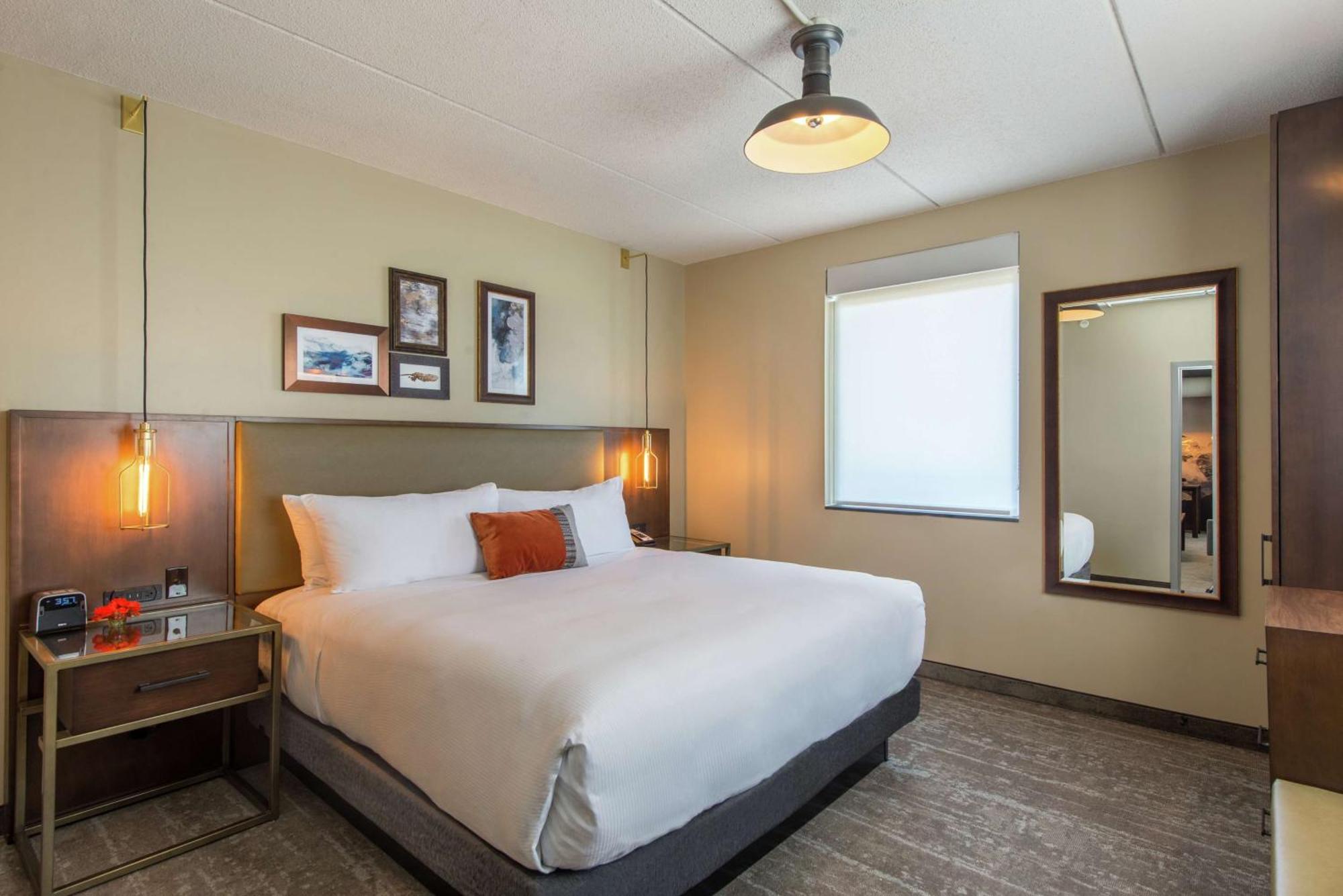 Hotel Saranac, Curio Collection By Hilton Saranac Lake Extérieur photo