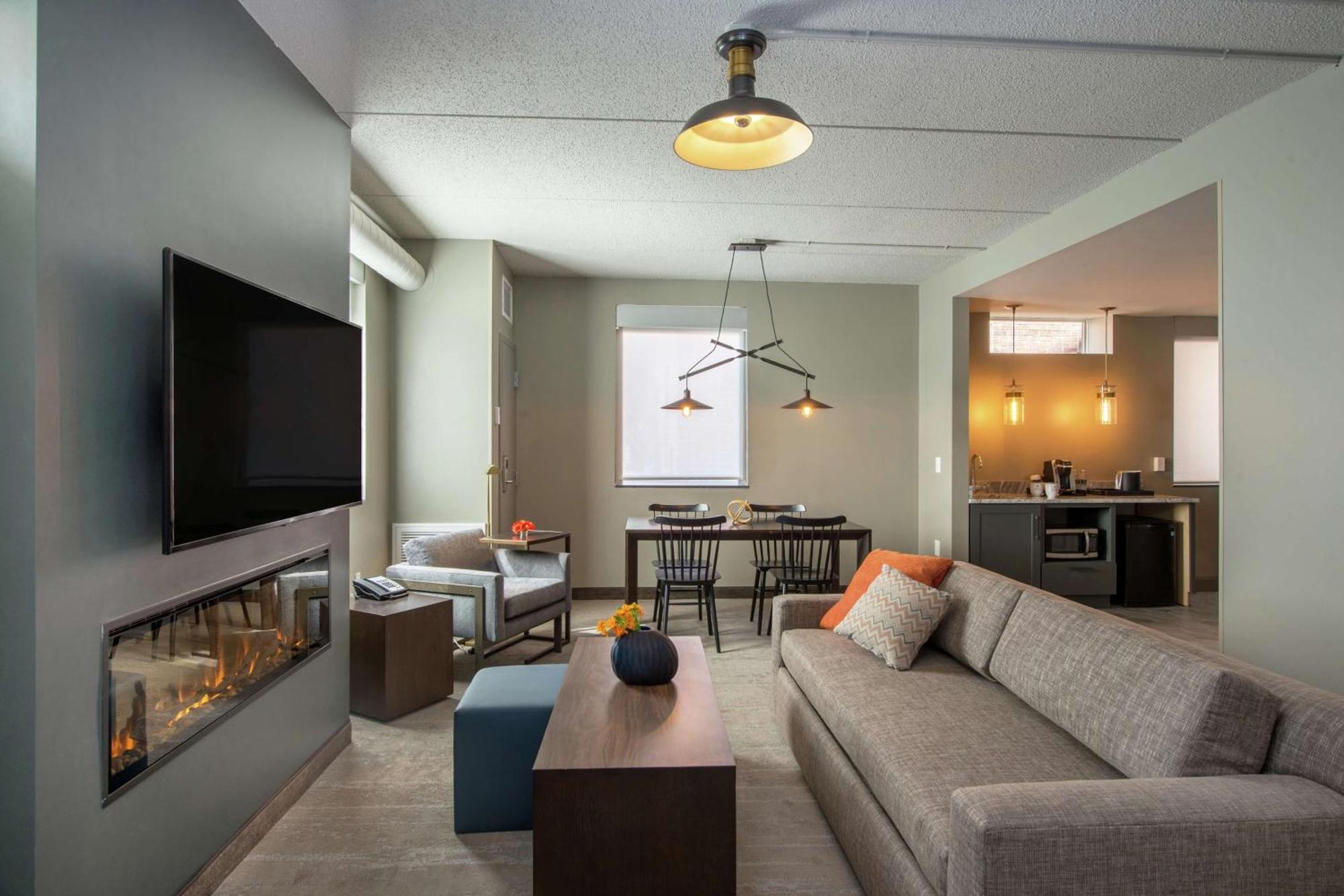 Hotel Saranac, Curio Collection By Hilton Saranac Lake Extérieur photo